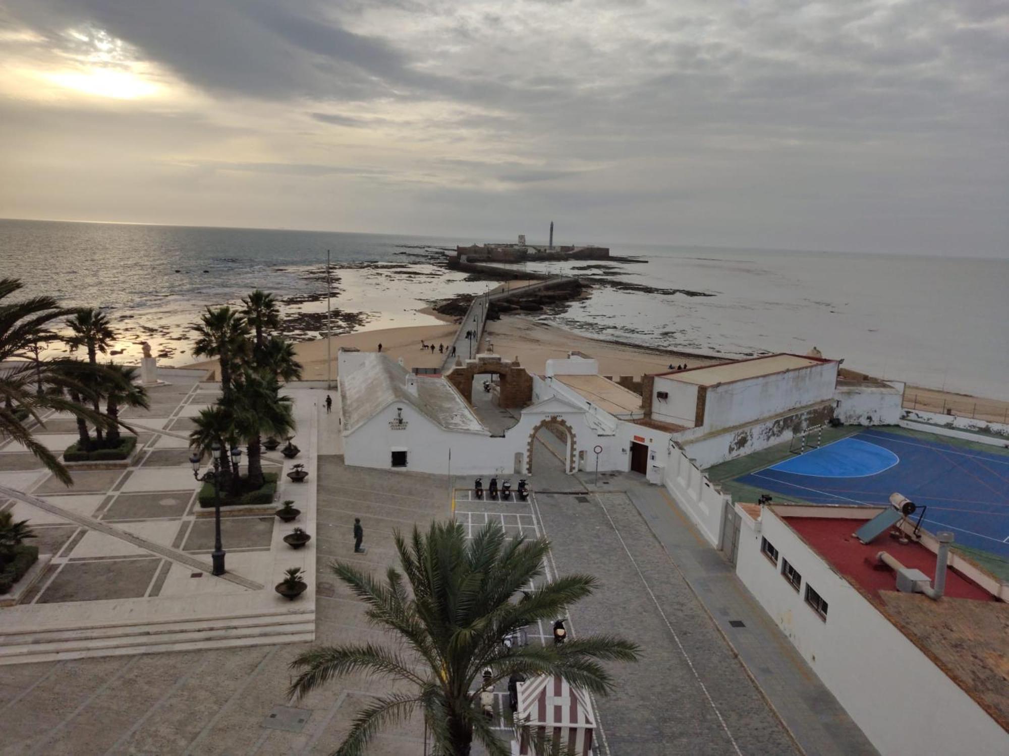 Apartmán Puerta De La Caleta Cádiz Exteriér fotografie